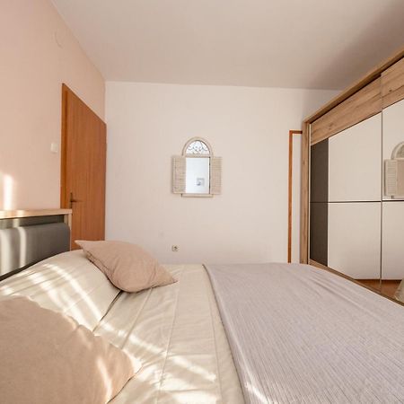 Apartments Vladimir 2836 Palit Ruang foto